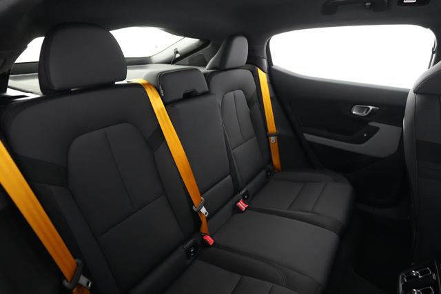 2023 Polestar 2 — photo 4 of 21