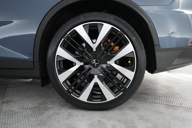 2024 Polestar 2 — photo 7 of 21