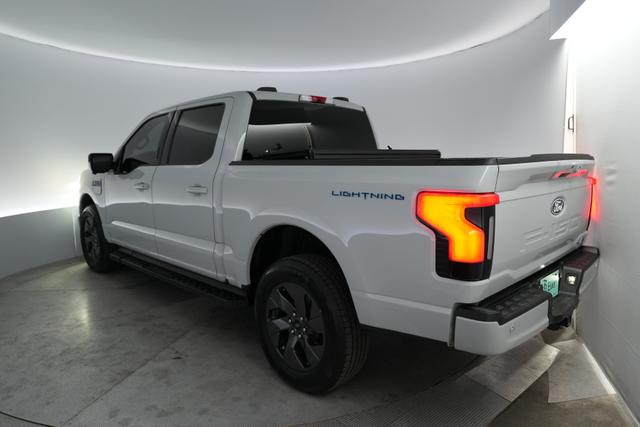 2024 Ford F-150 Lightning — photo 2 of 16