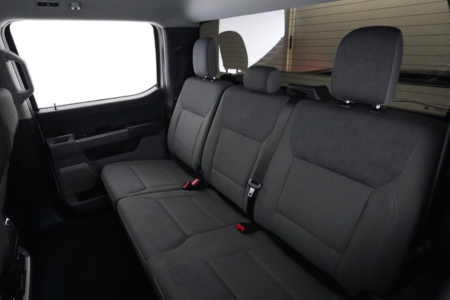 2024 Ford F-150 Lightning — photo 13 of 16