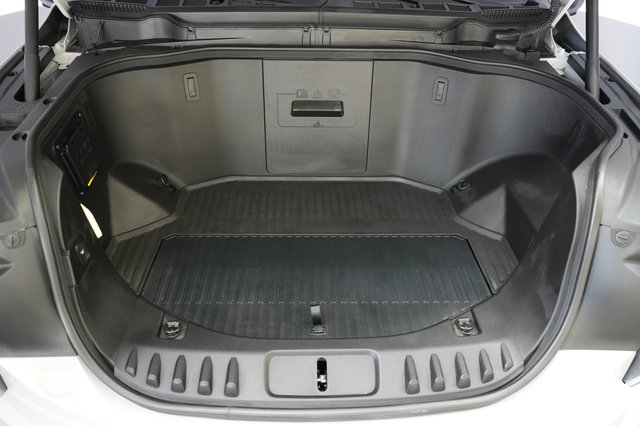 2024 Ford F-150 Lightning — photo 15 of 16