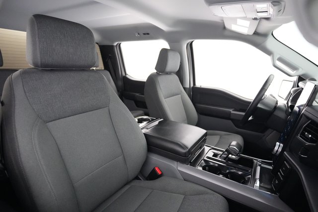 2024 Ford F-150 Lightning — photo 12 of 16