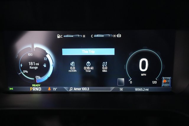 2024 Ford F-150 Lightning — photo 5 of 16