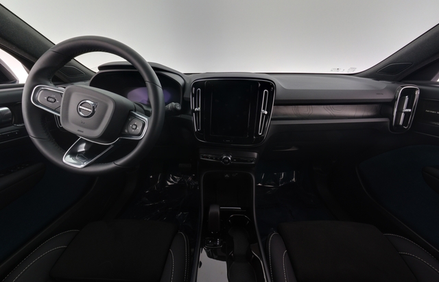 2023 Volvo XC40 Recharge