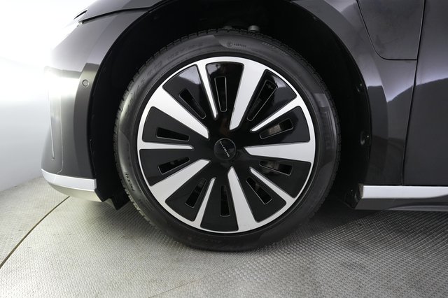 2023 Lucid Air — photo 15 of 20
