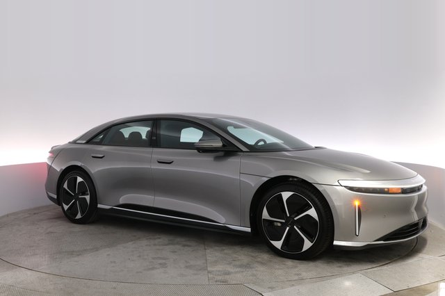 2023 Lucid Air — photo 11 of 21