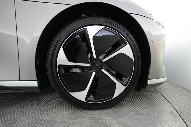 2023 Lucid Air — photo 16 of 21
