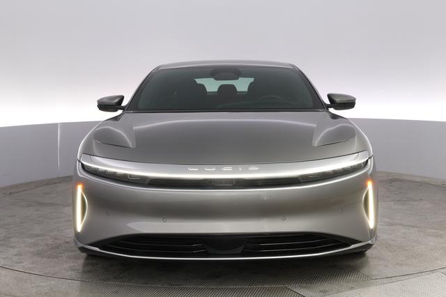 2023 Lucid Air — photo 9 of 21