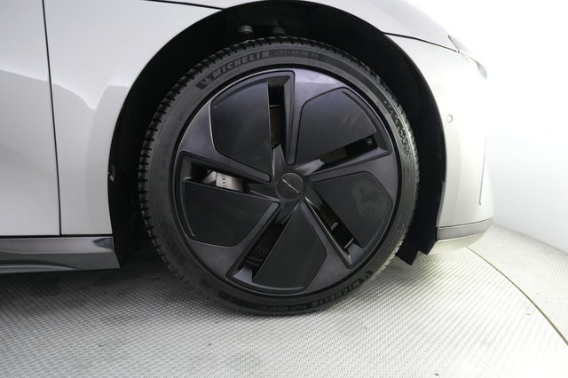 2023 Lucid Air — photo 16 of 20