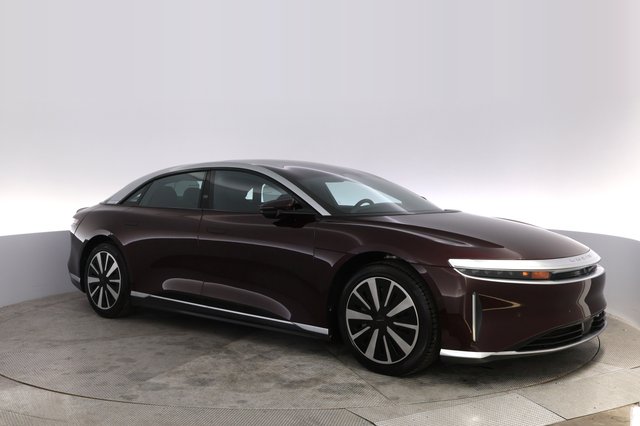 2023 Lucid Air — photo 11 of 22