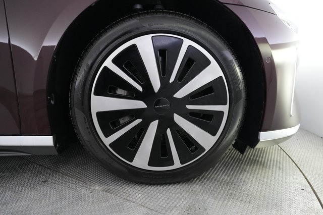 2023 Lucid Air — photo 16 of 22