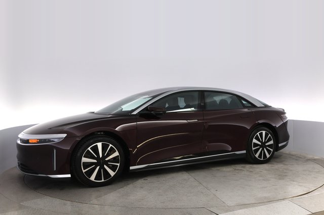 2023 Lucid Air — photo 14 of 22