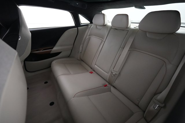 2023 Lucid Air — photo 19 of 22