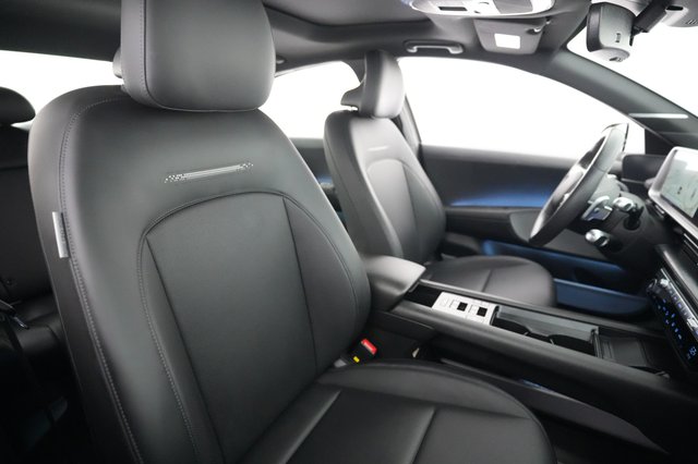 2024 Hyundai IONIQ 6 — photo 18 of 21