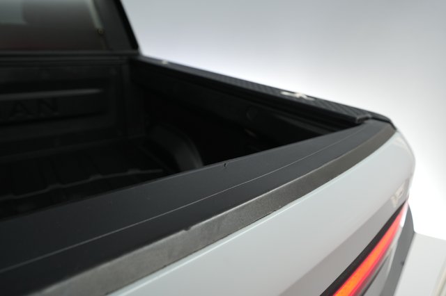2024 Rivian R1T — photo 23 of 24