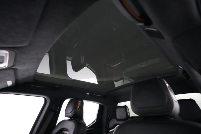 2024 Rivian R1T — photo 20 of 24