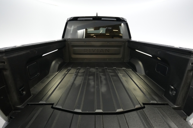 2024 Rivian R1T