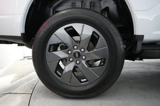 2025 Ford F-150 Lightning — photo 11 of 15