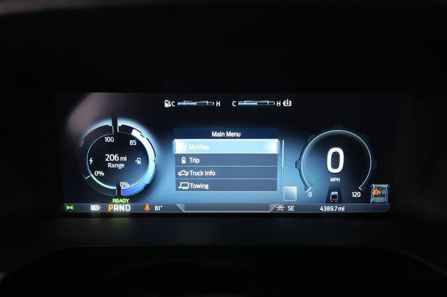 2025 Ford F-150 Lightning — photo 5 of 15