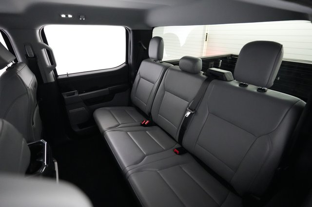 2025 Ford F-150 Lightning — photo 13 of 15