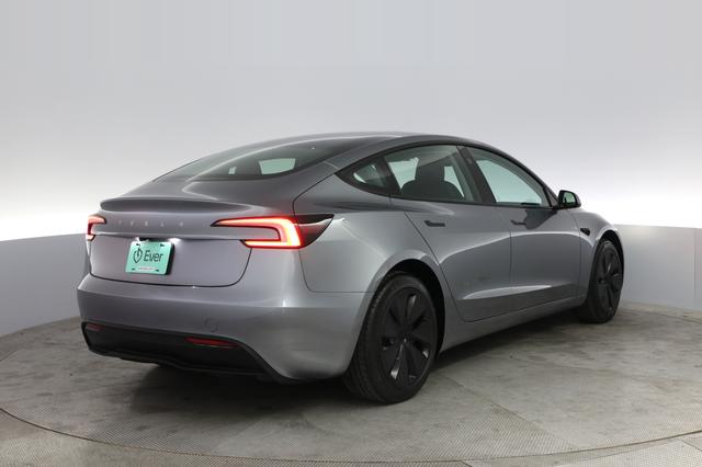 2025 Tesla Model 3 — photo 2 of 24