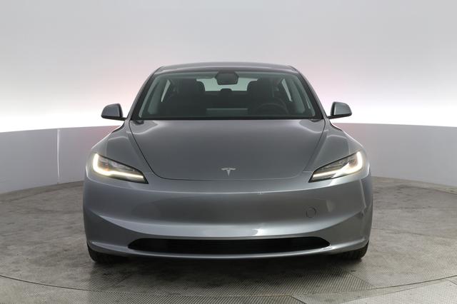 2025 Tesla Model 3 — photo 9 of 24