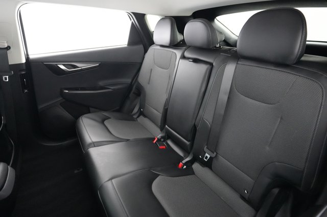 2025 Kia EV6 — photo 19 of 24