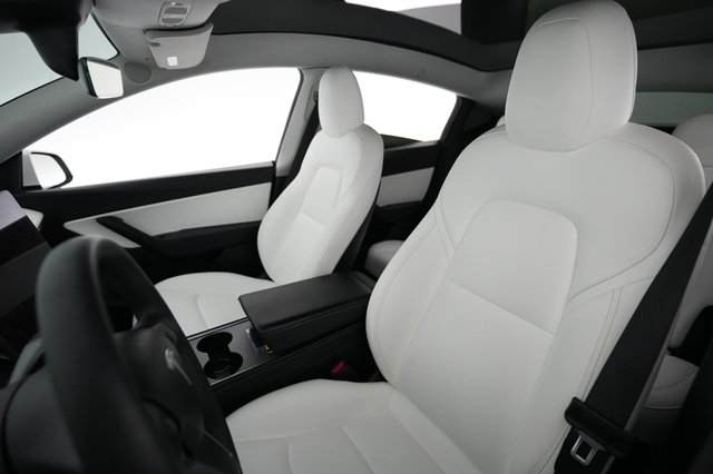 2022 Tesla Model Y — photo 3 of 25