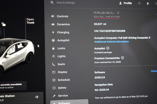 2022 Tesla Model Y — photo 5 of 25