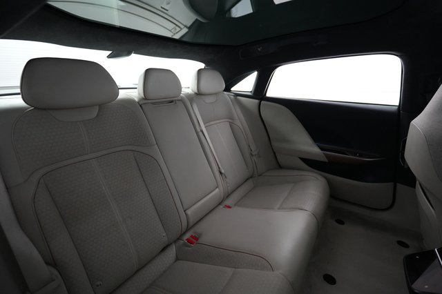2023 Lucid Air — photo 4 of 24