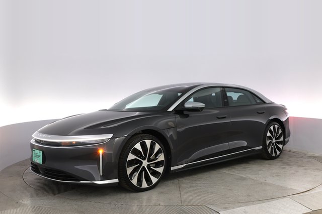 2023 Lucid Air — photo 14 of 24