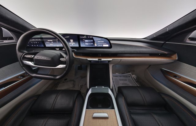 2023 Lucid Air — photo 21 of 24