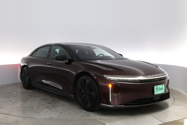 2023 Lucid Air — photo 10 of 21