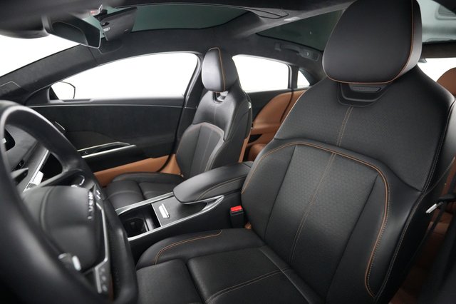 2023 Lucid Air — photo 3 of 21