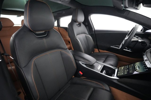 2023 Lucid Air — photo 18 of 21