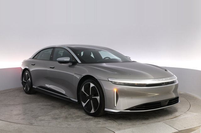 2023 Lucid Air — photo 10 of 21