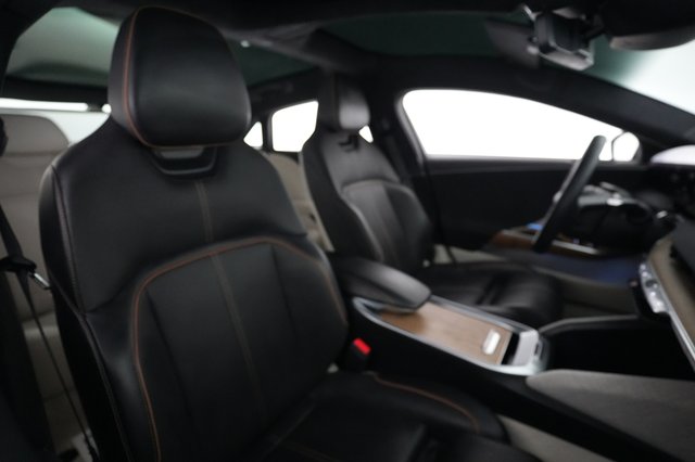 2023 Lucid Air — photo 18 of 21