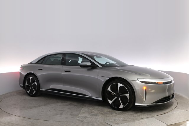 2023 Lucid Air — photo 11 of 21
