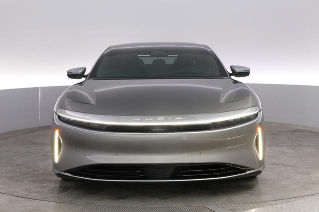 2023 Lucid Air — photo 9 of 21