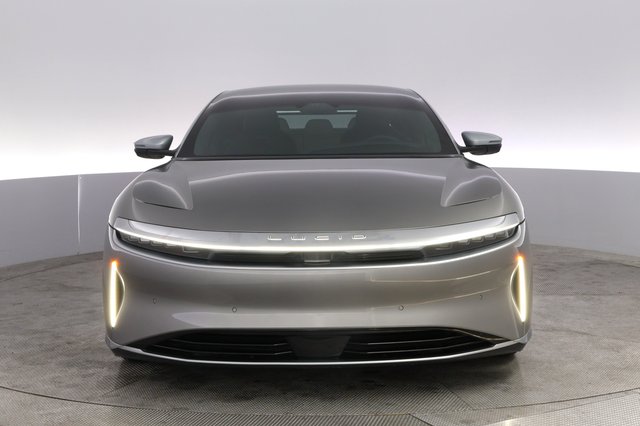 2023 Lucid Air — photo 9 of 21