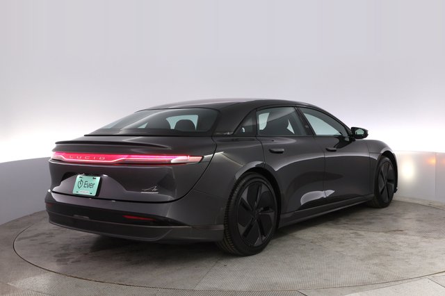 2023 Lucid Air — photo 2 of 21