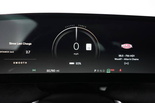 2023 Lucid Air — photo 5 of 21