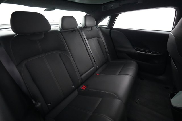 2023 Lucid Air — photo 4 of 21