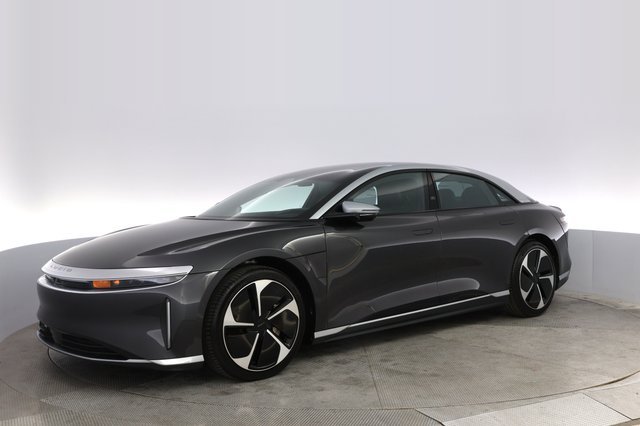 2023 Lucid Air — photo 14 of 21