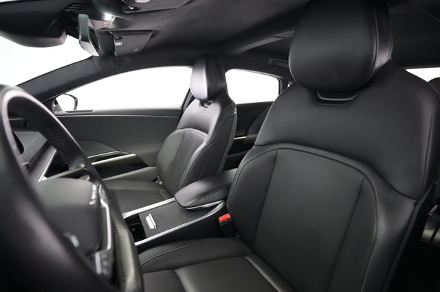 2023 Lucid Air — photo 3 of 24