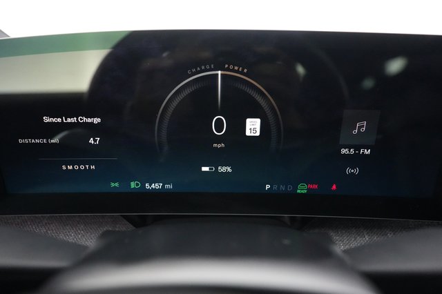 2023 Lucid Air — photo 5 of 24