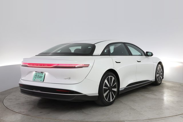 2023 Lucid Air — photo 2 of 24