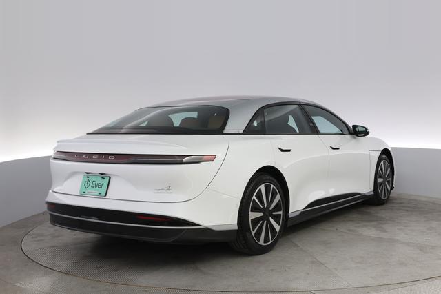 2023 Lucid Air — photo 2 of 21