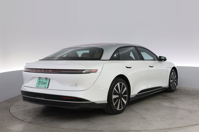 2023 Lucid Air — photo 2 of 21