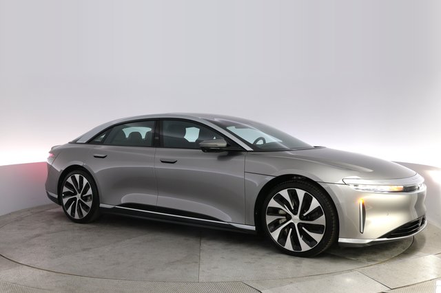 2023 Lucid Air — photo 11 of 21